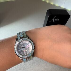 aria AR-410 mother of pearl quartz watch silver tone bracelet original box